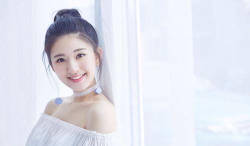 娱乐吃瓜酱摆烂,揭秘娱乐圈摆烂现象背后的真相