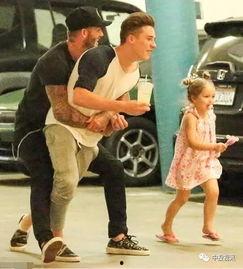 吃瓜香港娱乐圈直播,揭秘香港娱乐圈幕后故事