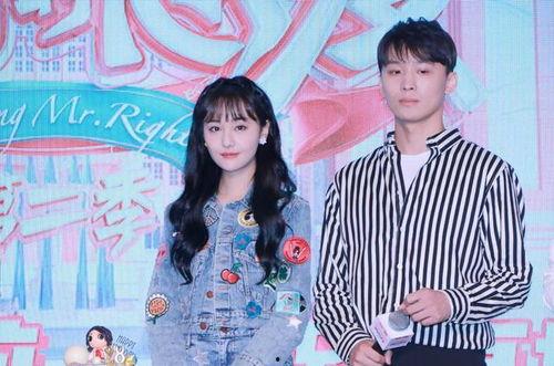 娱乐圈吃瓜男友小说,瓜田里的甜蜜陷阱